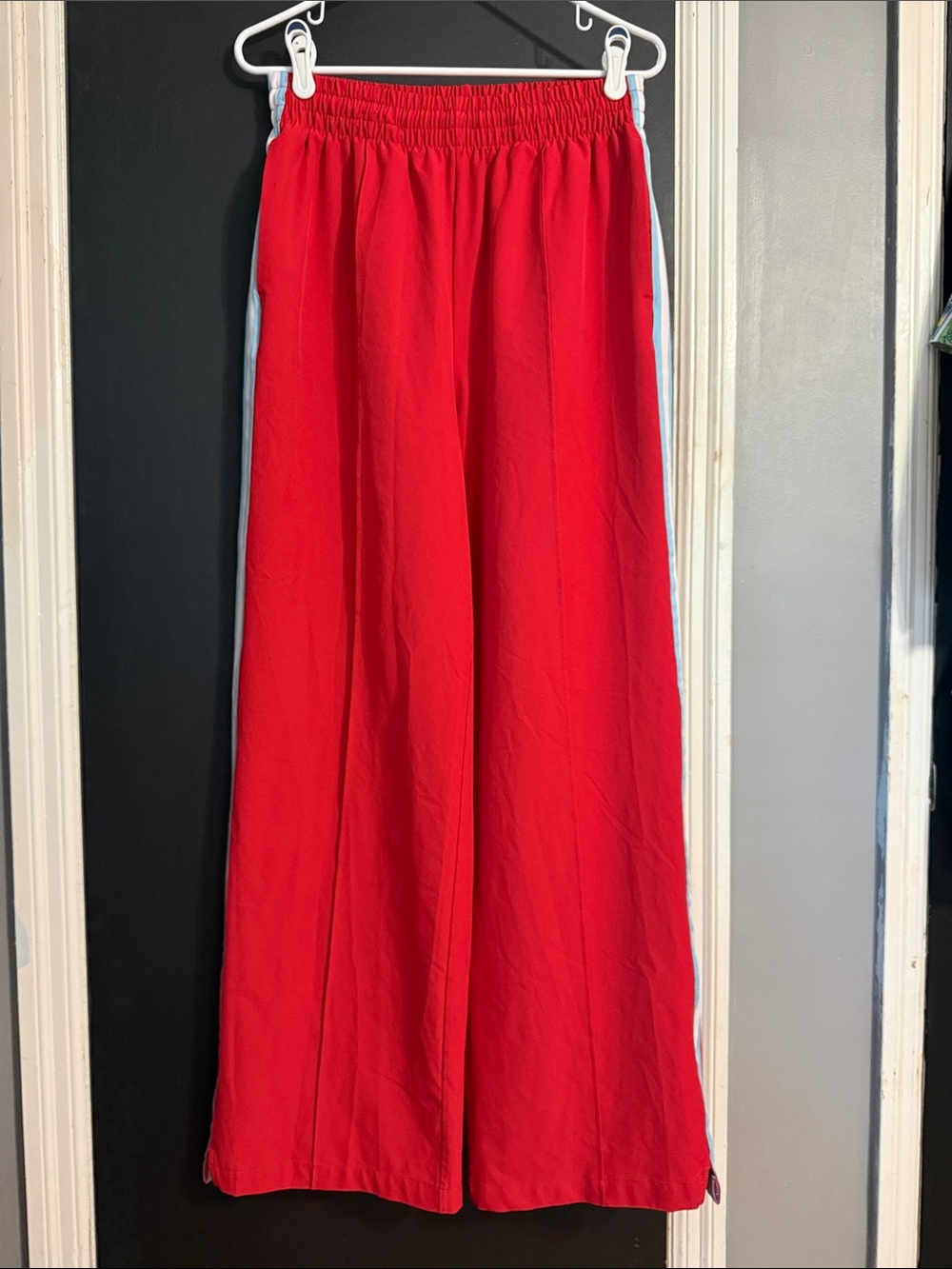 all in motion Side Stripe Track Pants Size: M Inseam: 31” pockets